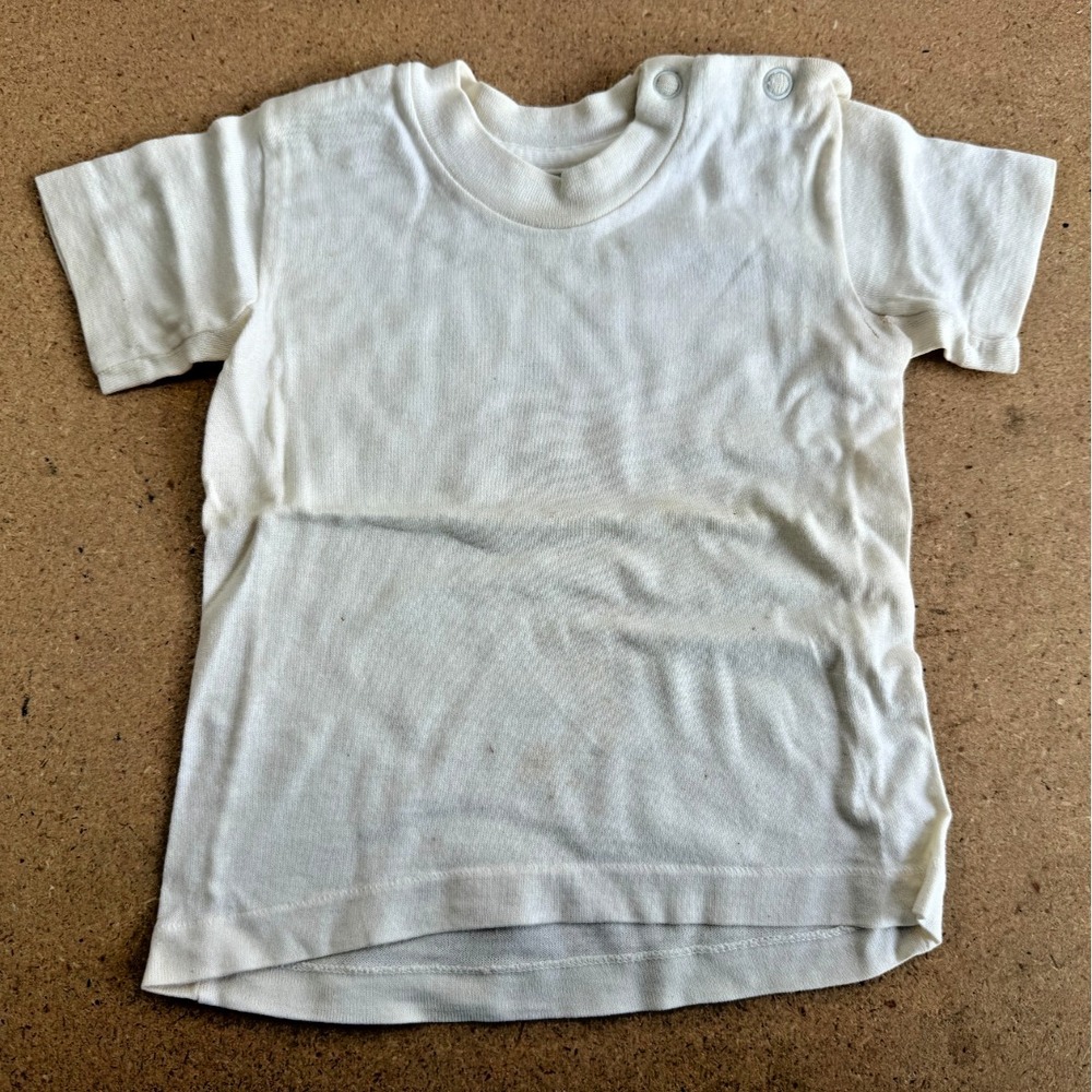 VTG Carter's T-Shirt‎ Cream 1 YR Shoulder Snaps Ourene Knit Short Sleeve